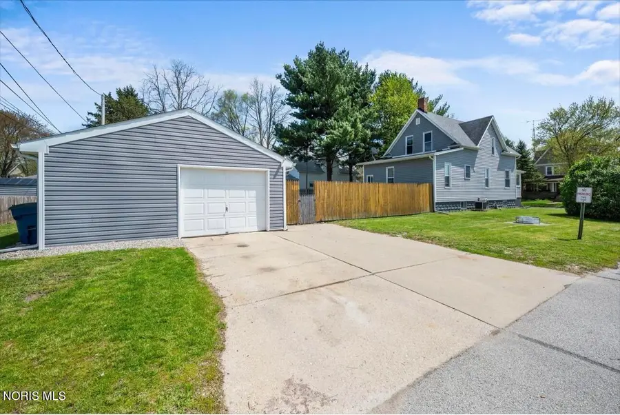 208 Cass Street, Swanton, OH 43558 - #2