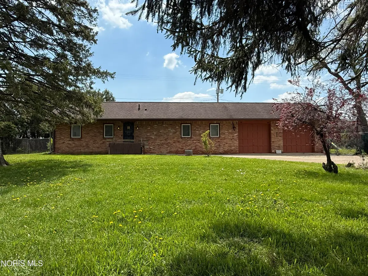 605 Custer Drive, Toledo, OH 43612 - #1