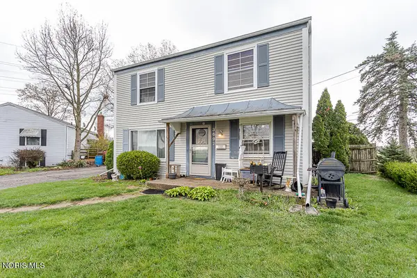 3692 Lakepointe Drive, Northwood, OH 43619