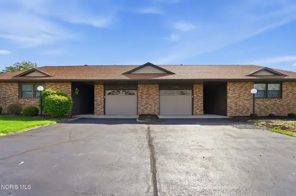 1717 Manor Hill Road #5, Findlay, OH 45840