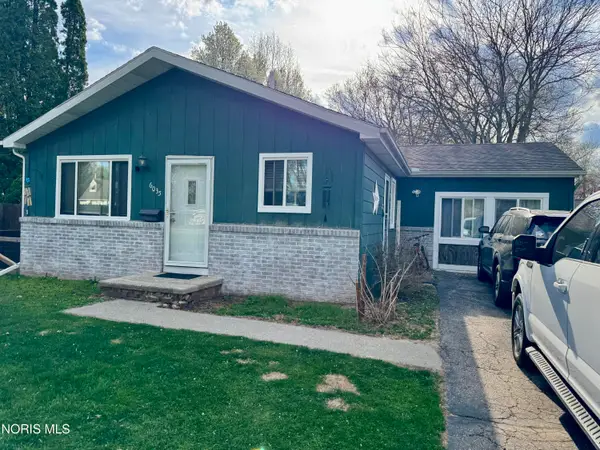 6035 Livingston Drive, Toledo, OH 43613