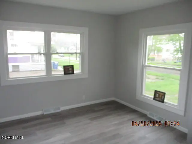 2537 Fulton Street, Toledo, OH 43610 - #3