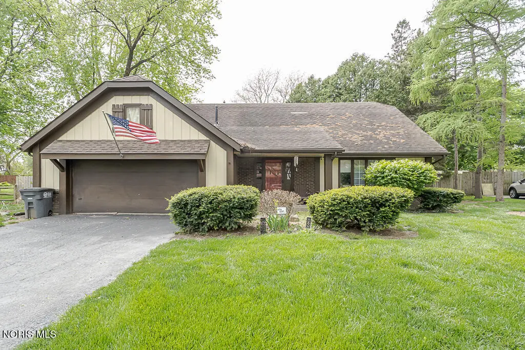 2352 Winterset Drive, Toledo, OH 43614 - #1