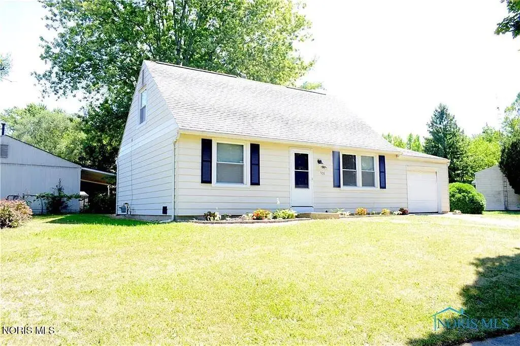908 Burke Glen Road, Toledo, OH 43607 - #1