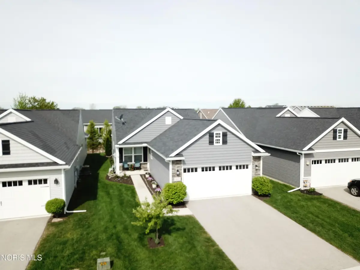 5125 Comstock Drive, Sylvania, OH 43560 - #1