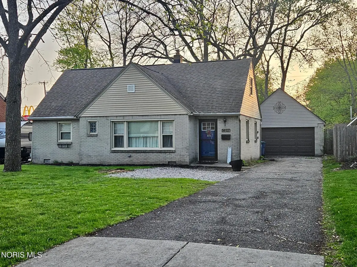 5627 Elliott Road, Sylvania, OH 43560 - #1