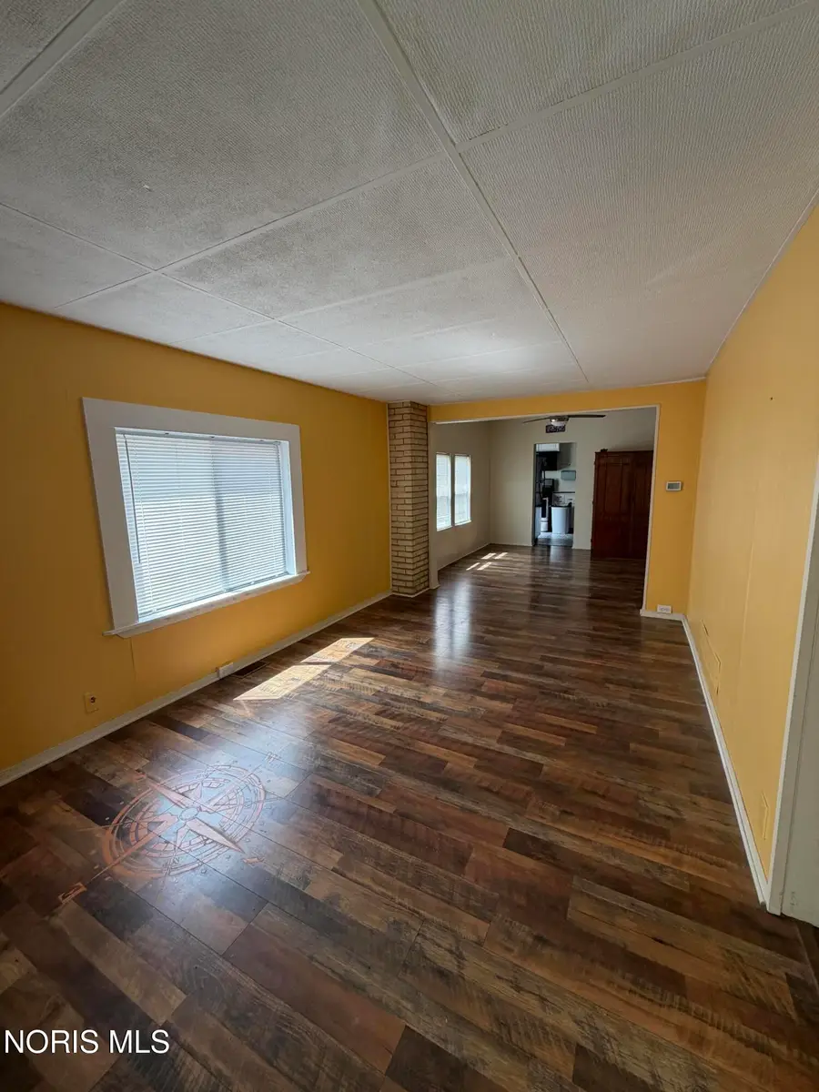 5917 316th Street, Toledo, OH 43611 - #3