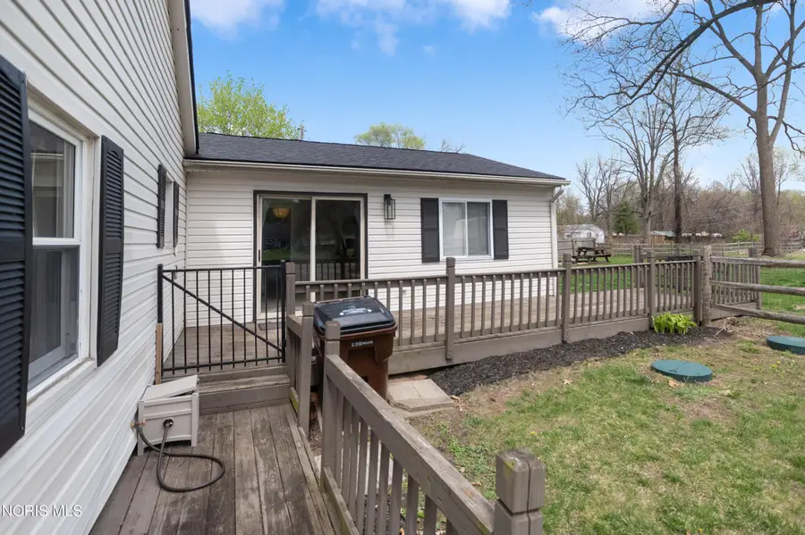 5236 Calvin Avenue, Sylvania, OH 43560 - #3