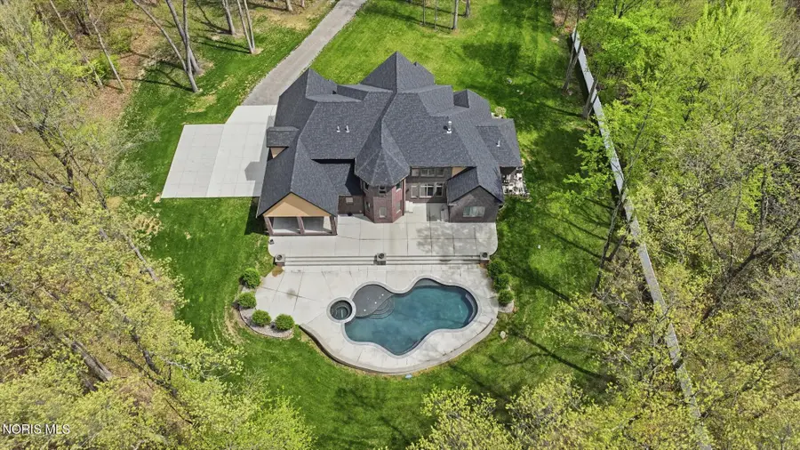 2415 N Crissey Road, Sylvania, OH 43560 - #3