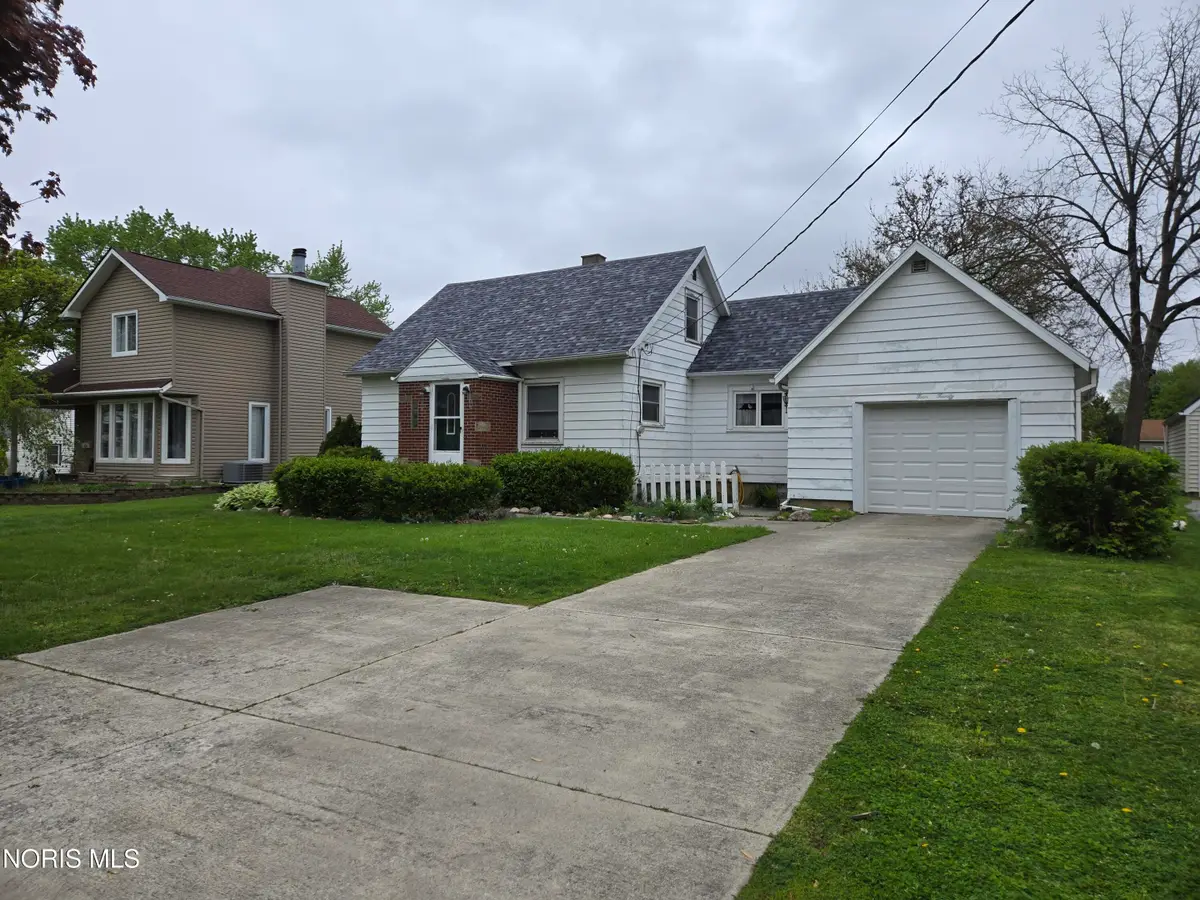 420 N Brunell Street, Wauseon, OH 43567 - #1