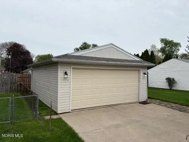 2308 Fitkin Street, Toledo, OH 43613 - #2