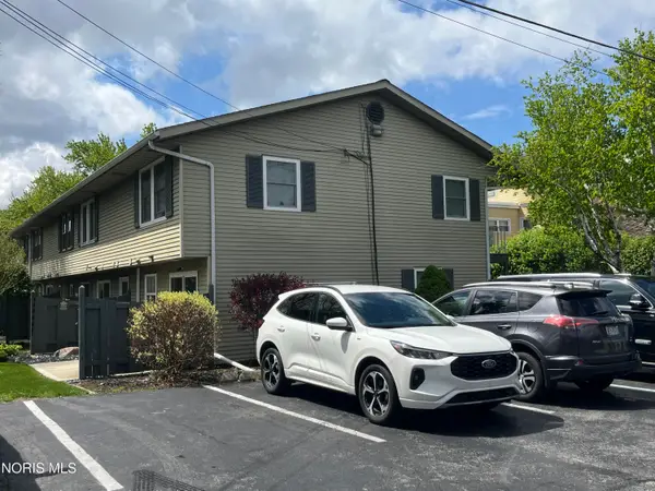 330 W Butler Street, Bryan, OH 43506