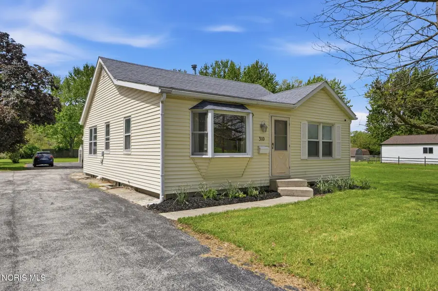 310 Osborn Avenue, Findlay, OH 45840 - #2