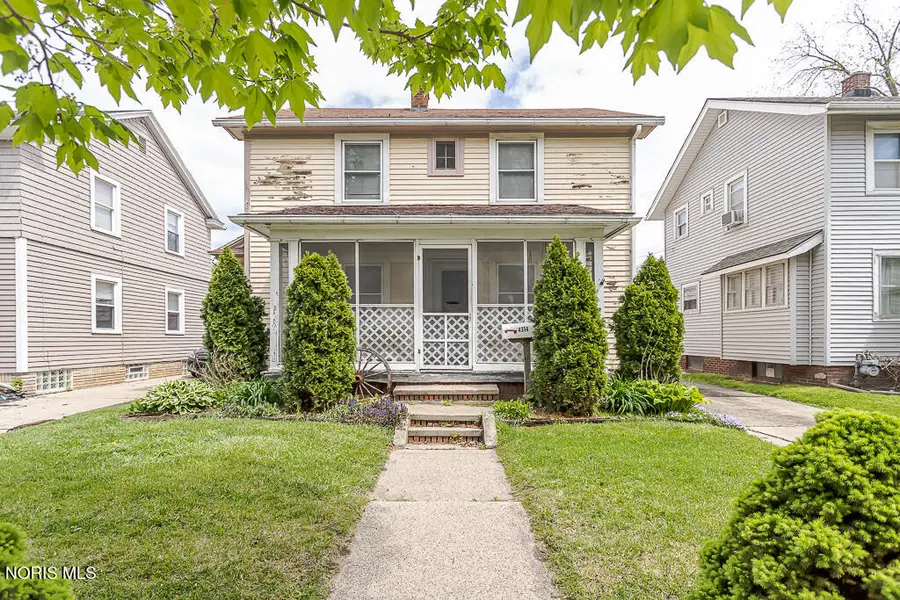 4314 Commonwealth Avenue, Toledo, OH 43612 - #2