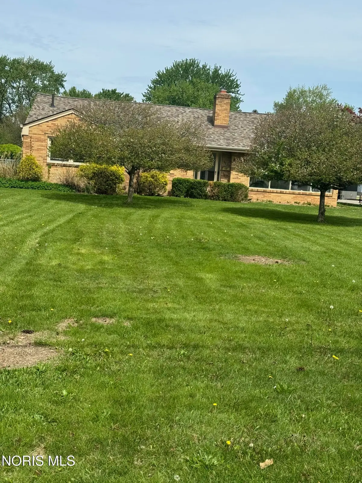 3760 Heatherdowns Boulevard, Toledo, OH 43614 - #1