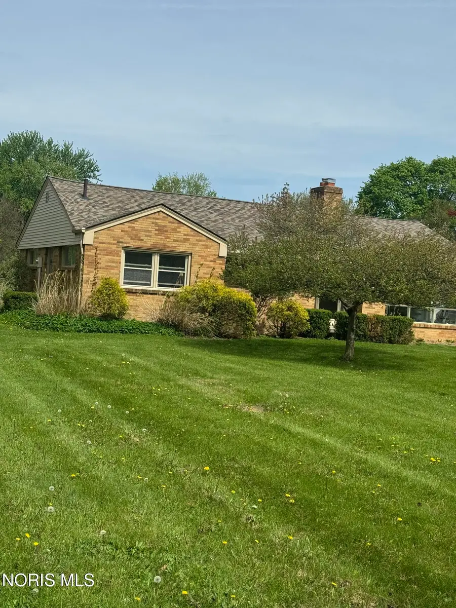 3760 Heatherdowns Boulevard, Toledo, OH 43614 - #2
