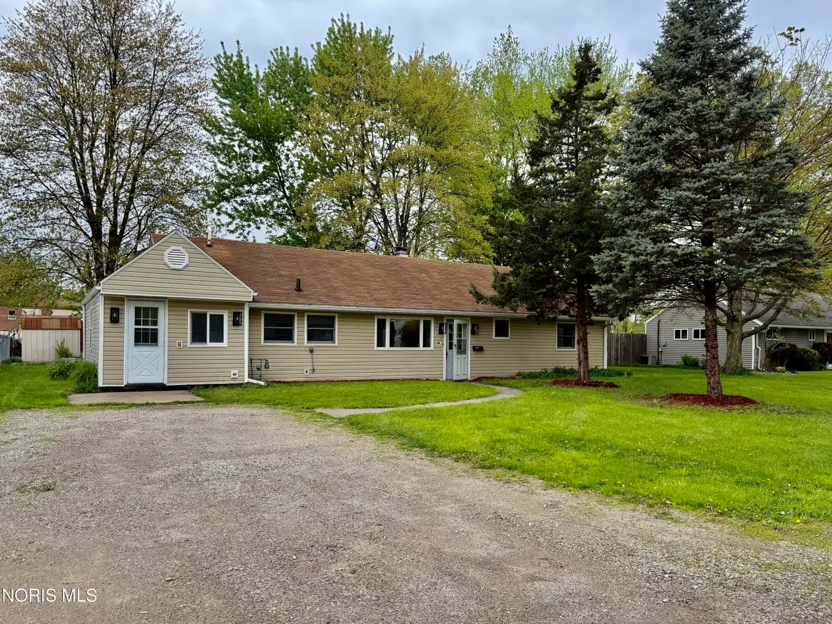 1643 Longwood Drive, Toledo, OH 43615 - #1