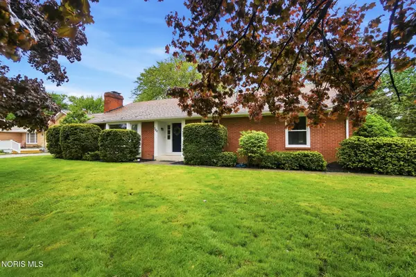 720 Fairview Avenue, Bowling Green, OH 43402