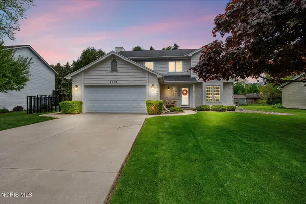 2331 Heatherglen Drive, Maumee, OH 43537