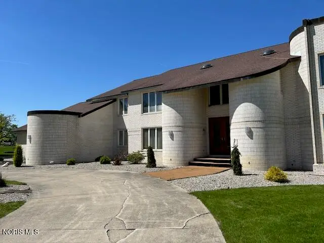 322 Dublin Lane, Bryan, OH 43506 - #3
