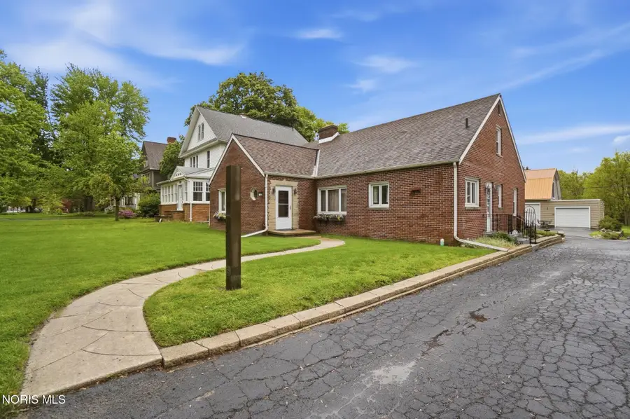 303 W Front Street, Pemberville, OH 43450 - #3