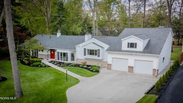 4241 Robinhood Lane, Toledo, OH 43623