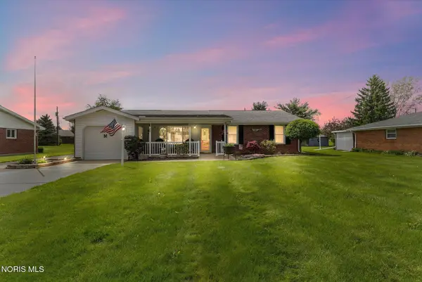 213 Beechwood Drive, Tiffin, OH 44883