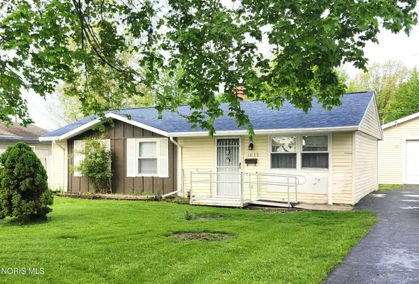 1039 Cherry Street, Fostoria, OH 44830