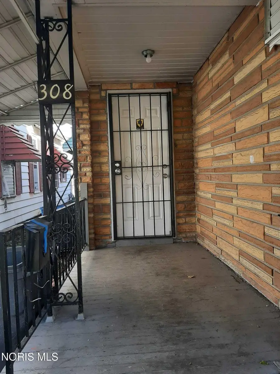 308 Mettler Street, Toledo, OH 43608 - #2