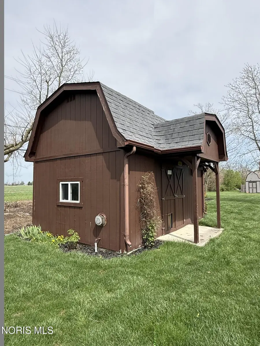 1318 Pinehurst Drive, Defiance, OH 43512 - #3