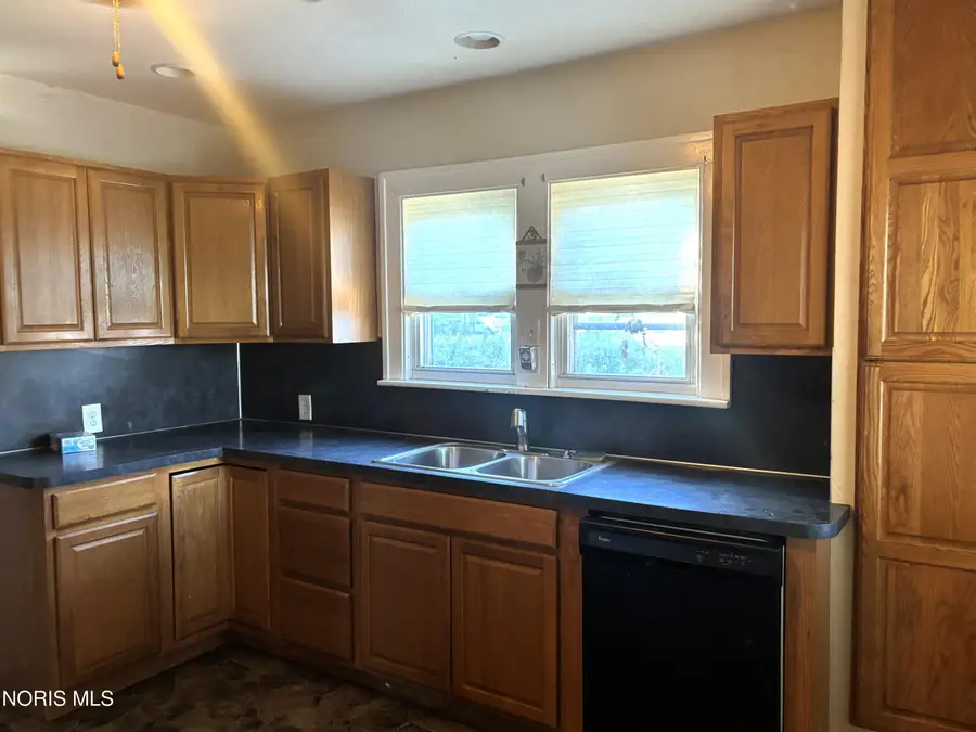 616 Wood Street, Delta, OH 43515 - #2