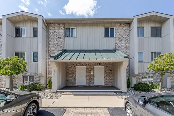 6640 Salisbury Road #D208, Maumee, OH 43537