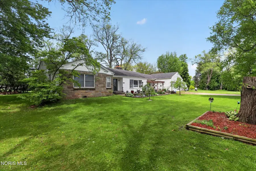 4500 Woodville Road, Northwood, OH 43619 - #2