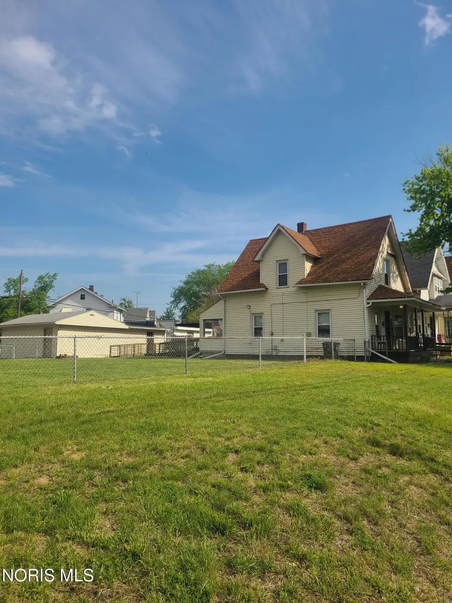 724 Spencer Street, Toledo, OH 43609 - #3