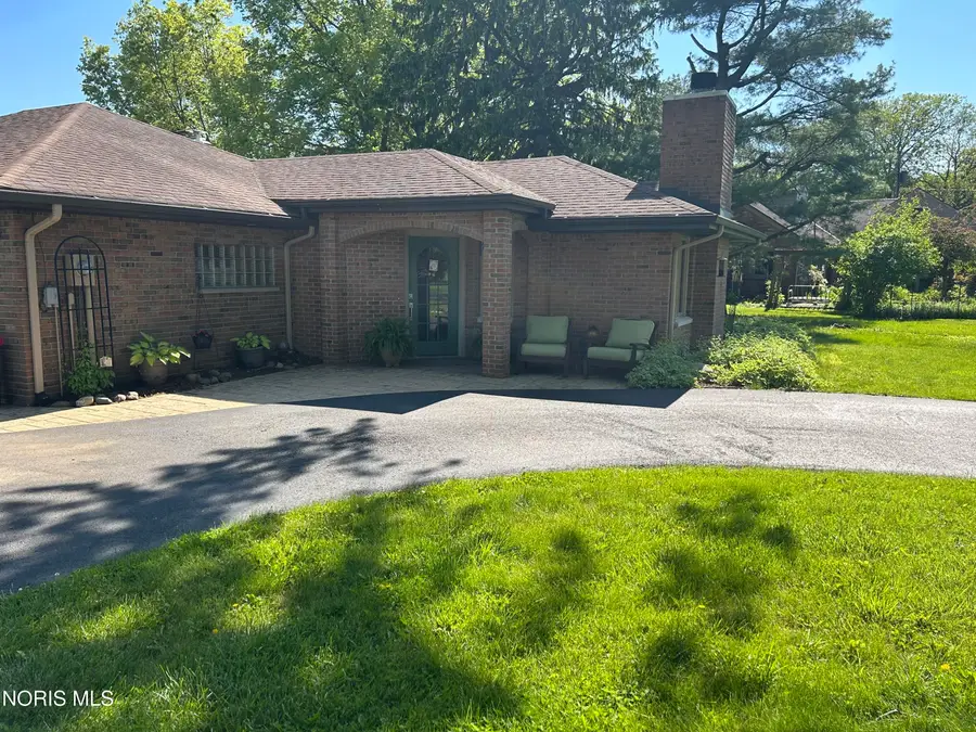 1420 Old Trail Road, Maumee, OH 43537 - #2