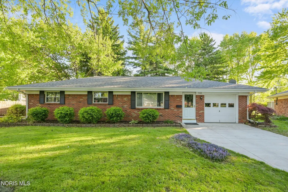 940 Joliet Drive, Maumee, OH 43537 - #1