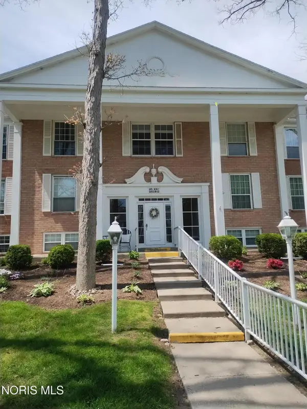 5679 Monroe Street #310, Sylvania, OH 43560