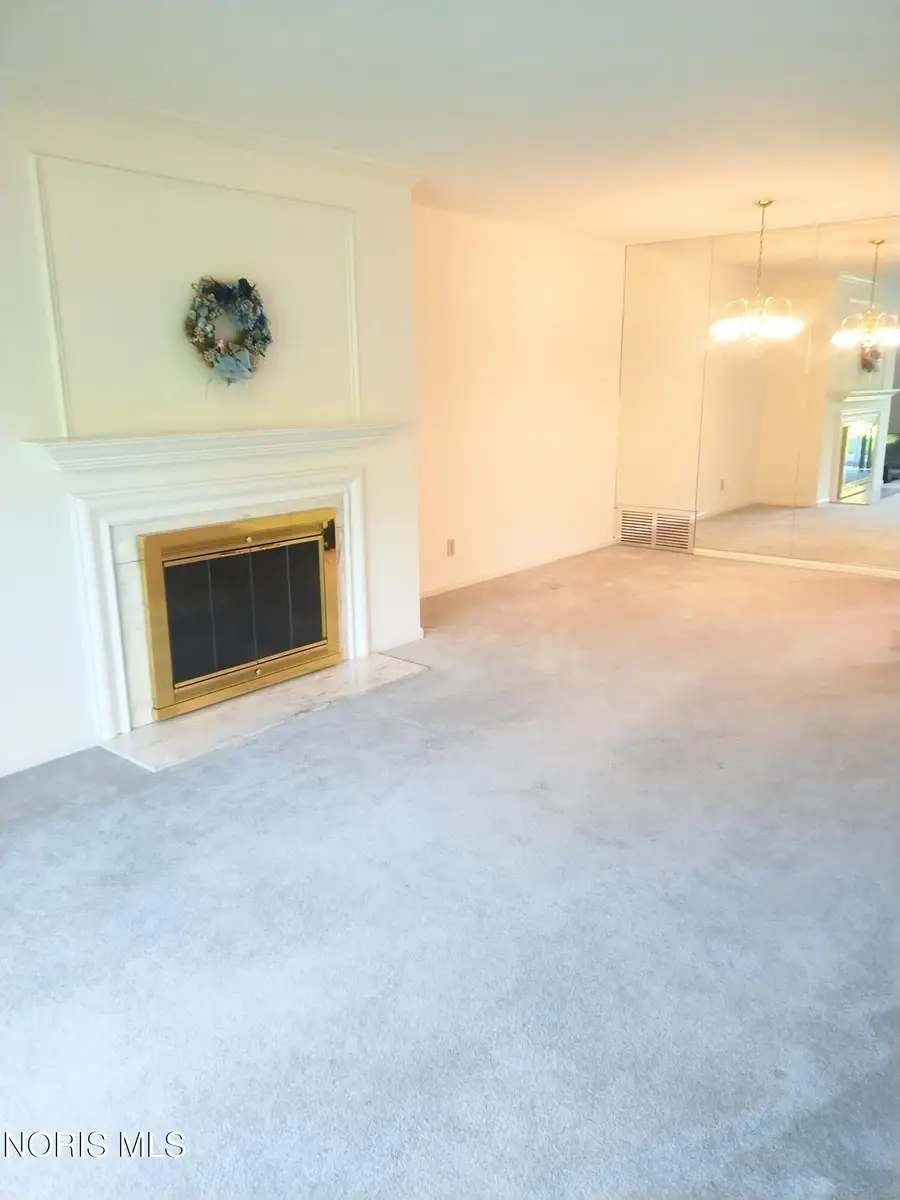 5679 Monroe Street #310, Sylvania, OH 43560 - #2