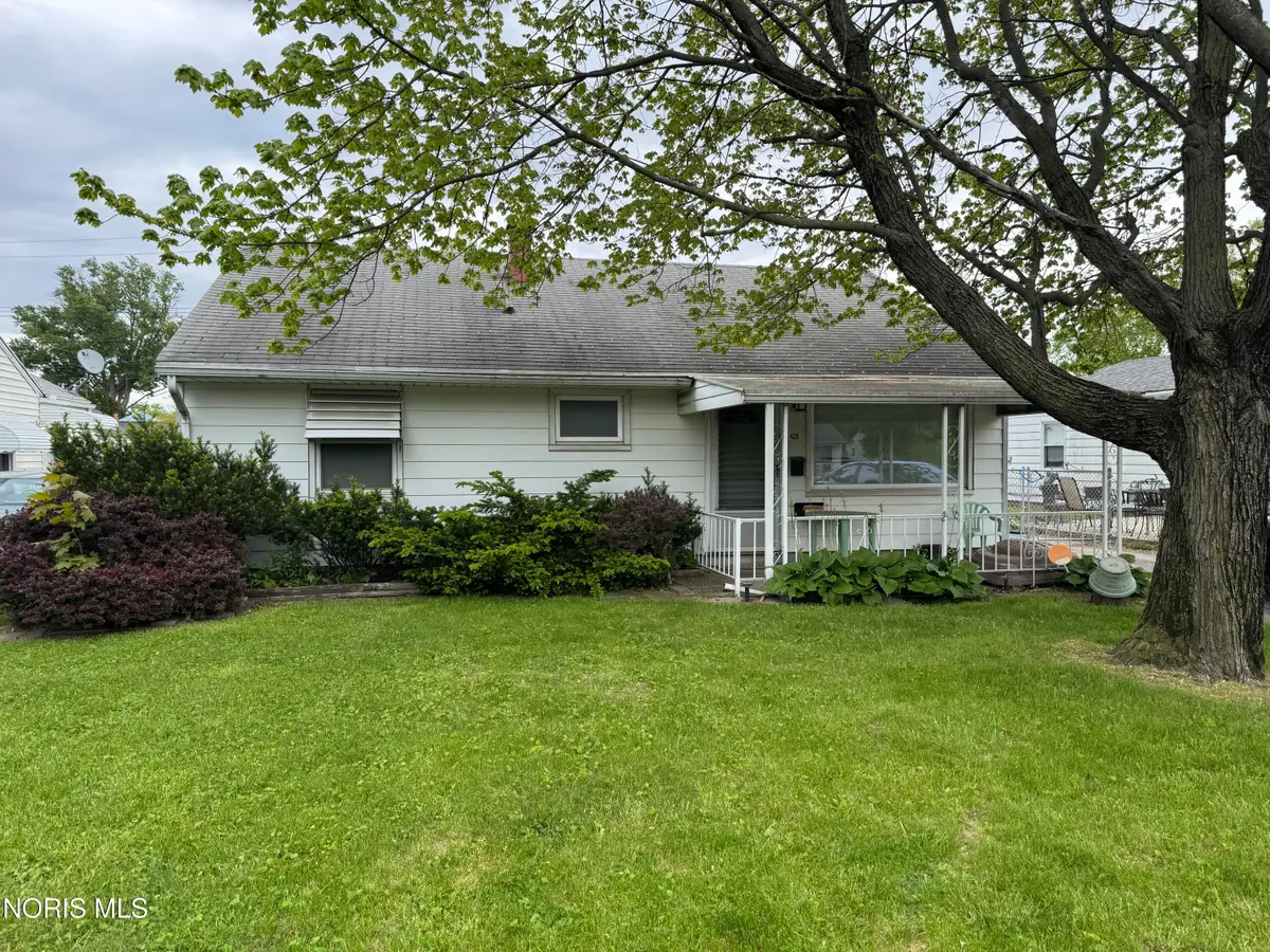 425 Southview Drive, Toledo, OH 43609 - #1