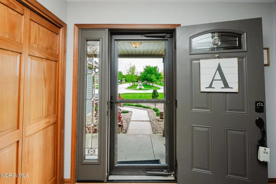 2318 Chestnut Lane, Findlay, OH 45840 - #3