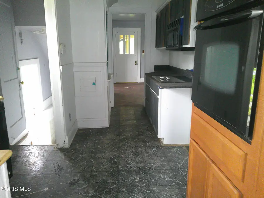 1401 Parkside Boulevard, Toledo, OH 43607 - #2