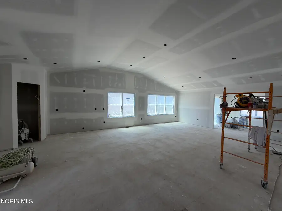 5037 Easton Drive, Oregon, OH 43616 - #3