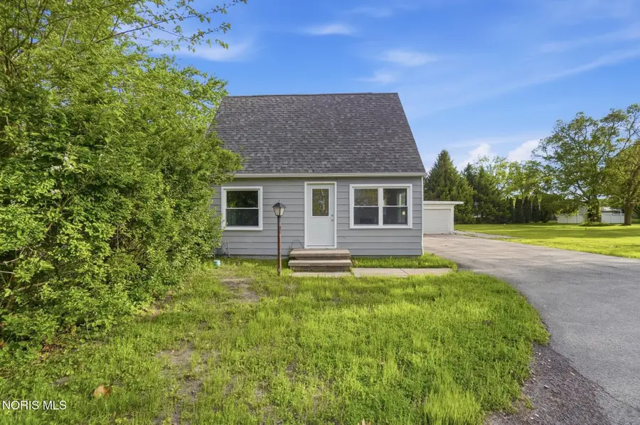 7964 Hill Avenue, Holland, OH 43528 - #2