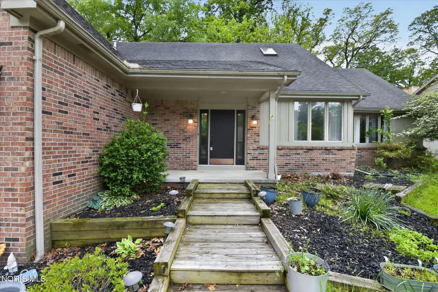 5117 Brenden Way, Sylvania, OH 43560 - #3