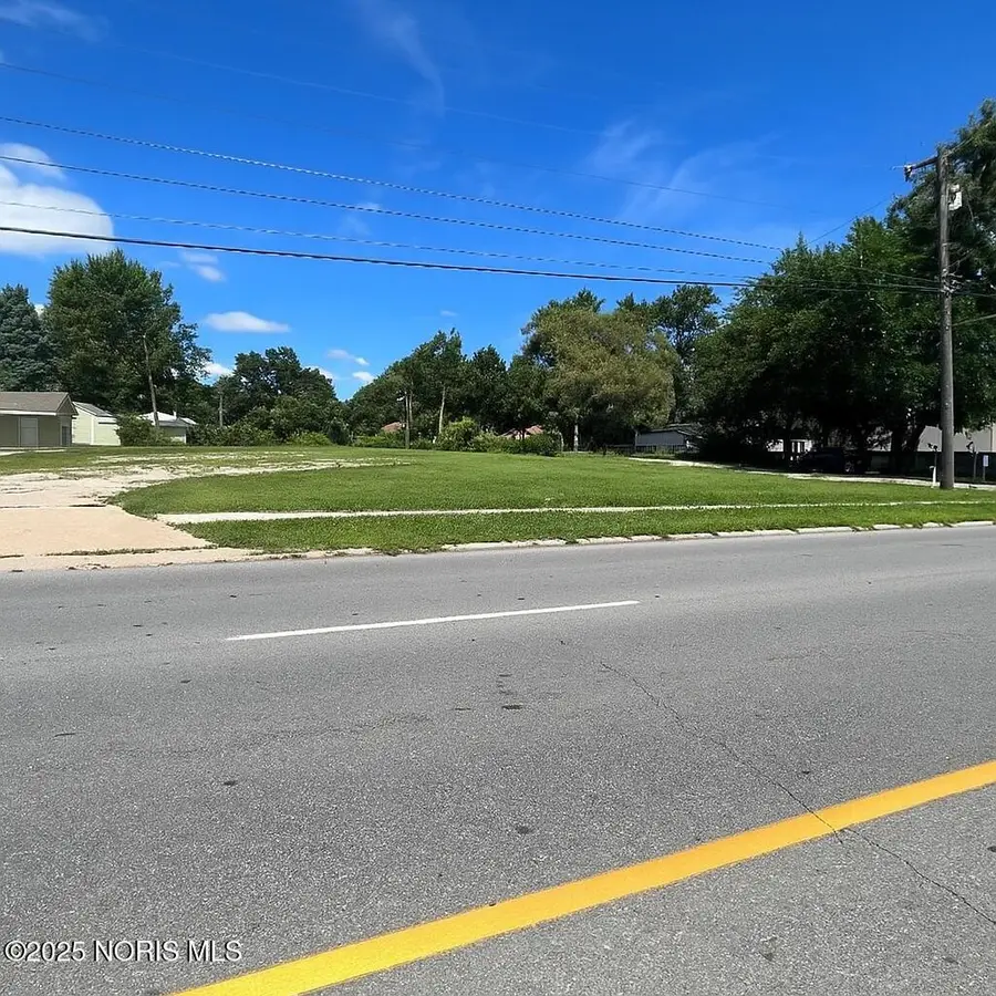 1850 W Alexis Road, Toledo, OH 43613 - #2