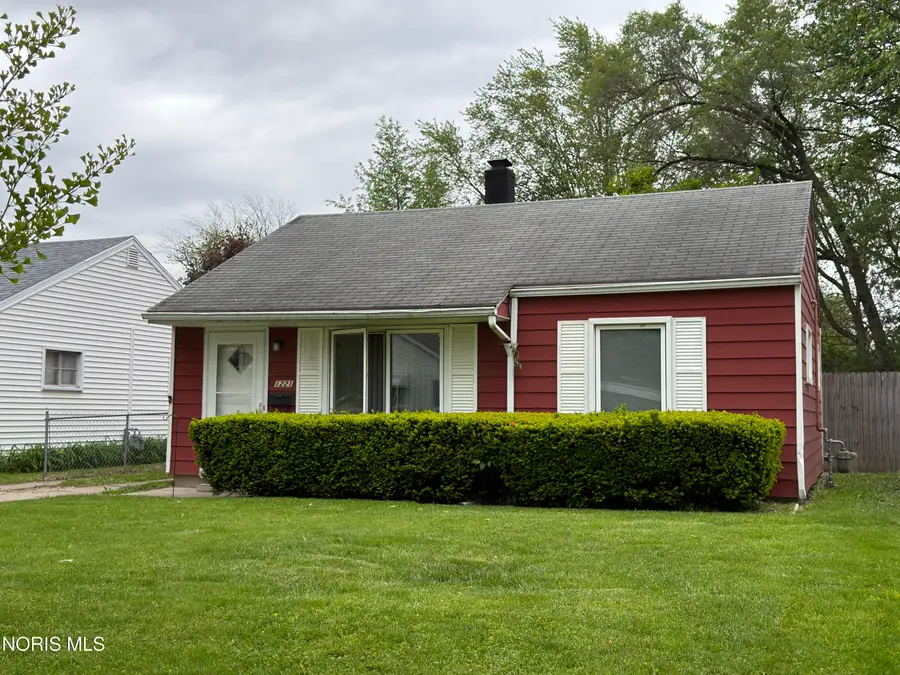 1221 Scott Street, Maumee, OH 43537 - #2