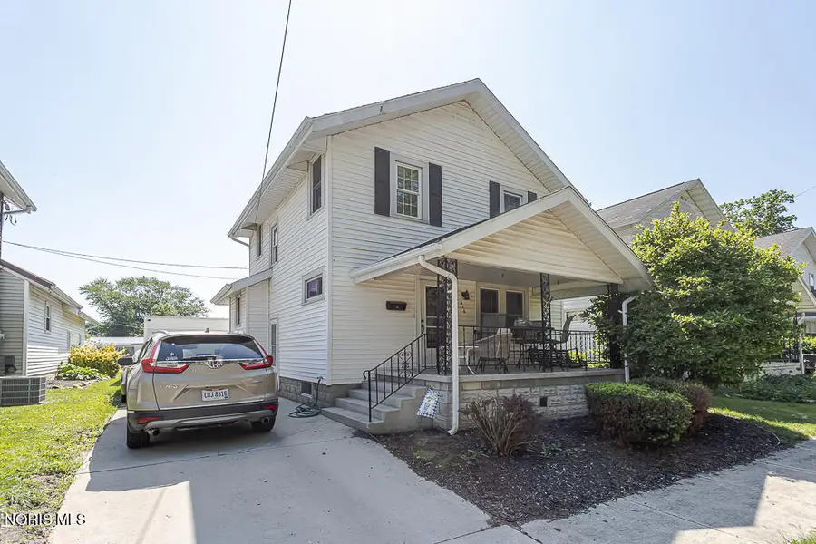 516 S Union Street, Fostoria, OH 44830 - #3