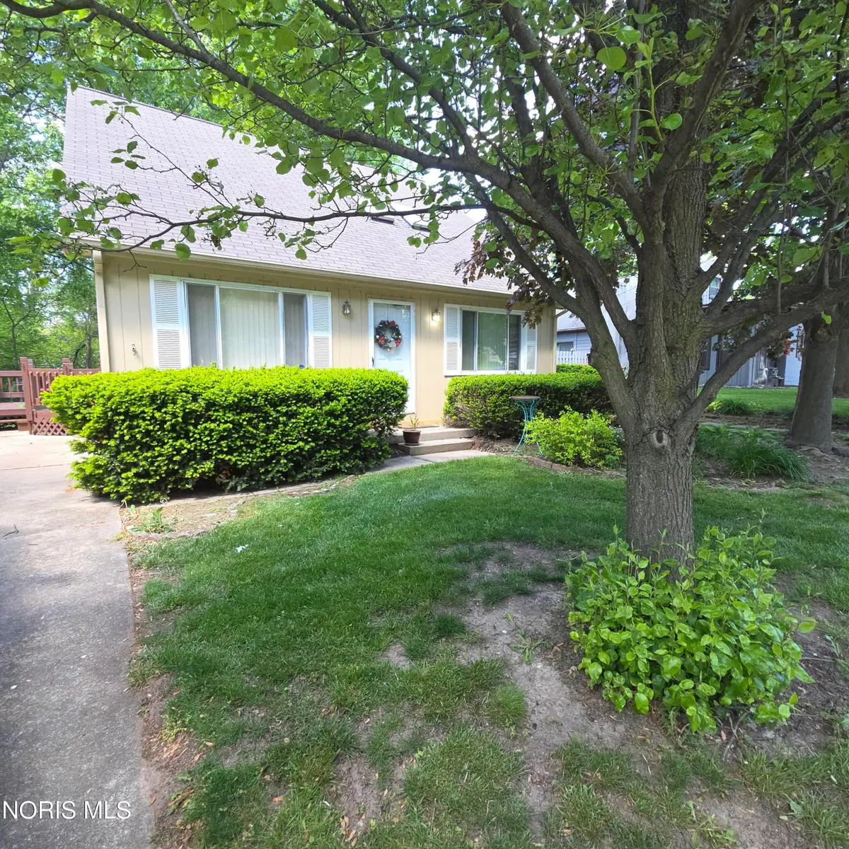1120 Clark Street, Holland, OH 43528 - #1