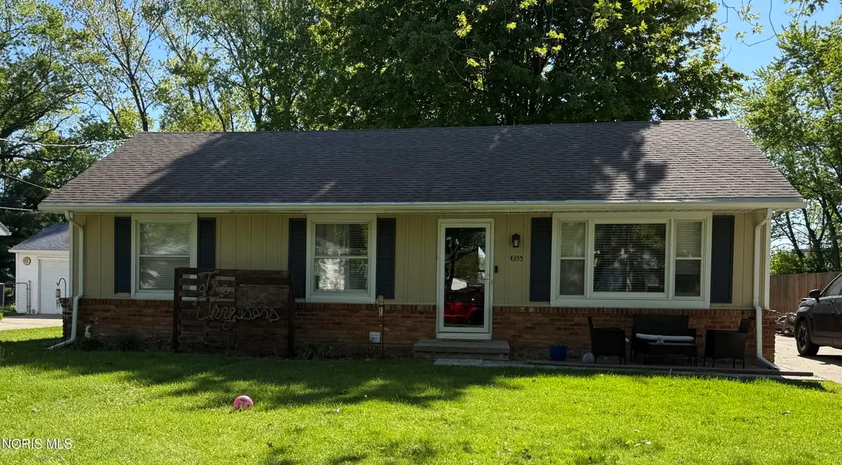 4355 Carney Drive, Maumee, OH 43537 - #1