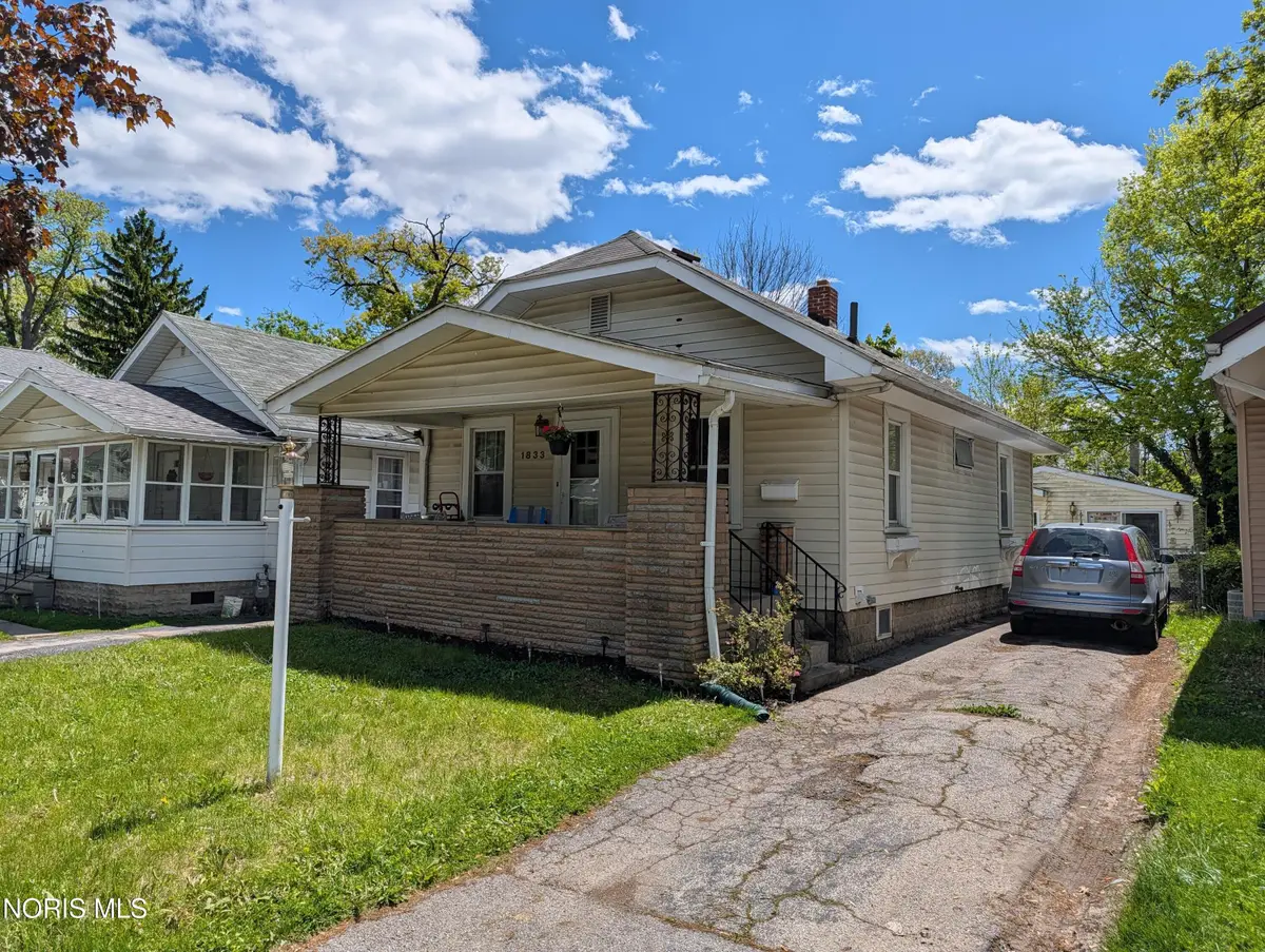 1833 Wychwood Street, Toledo, OH 43613 - #1